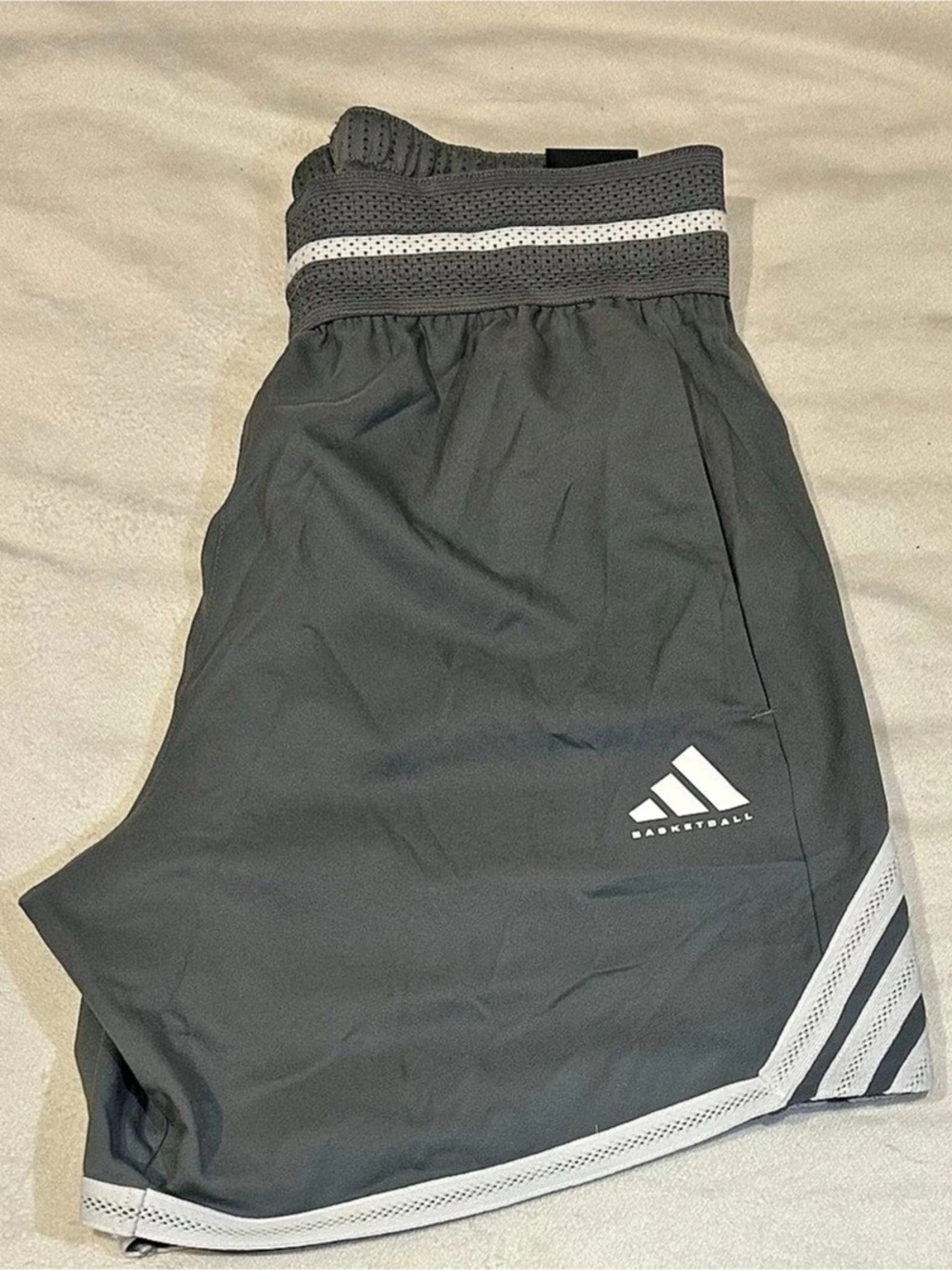 Adidas Basketball athletic Shorts small